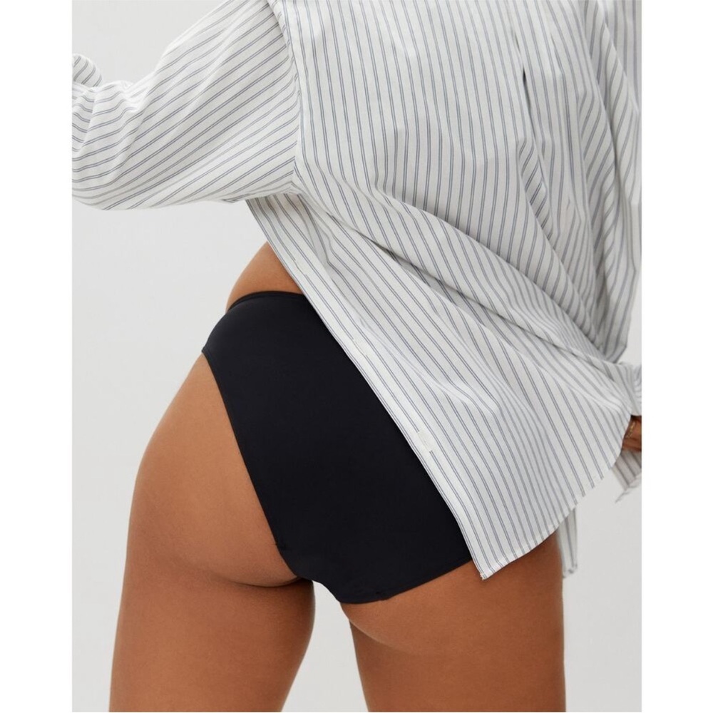 New Everlane The Bikini Bottom in Low-Rise in Black Medium